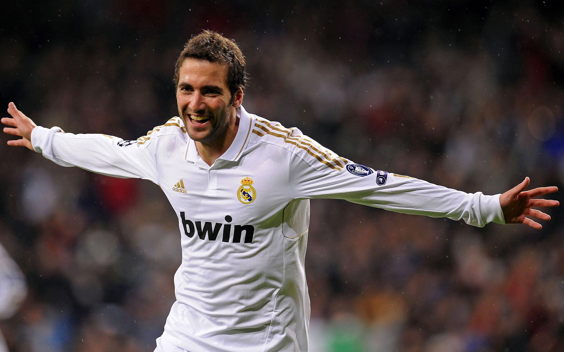 九游娱乐网站-足球官方主题歌发布助燃新赛季热情，足球首歌叫什么